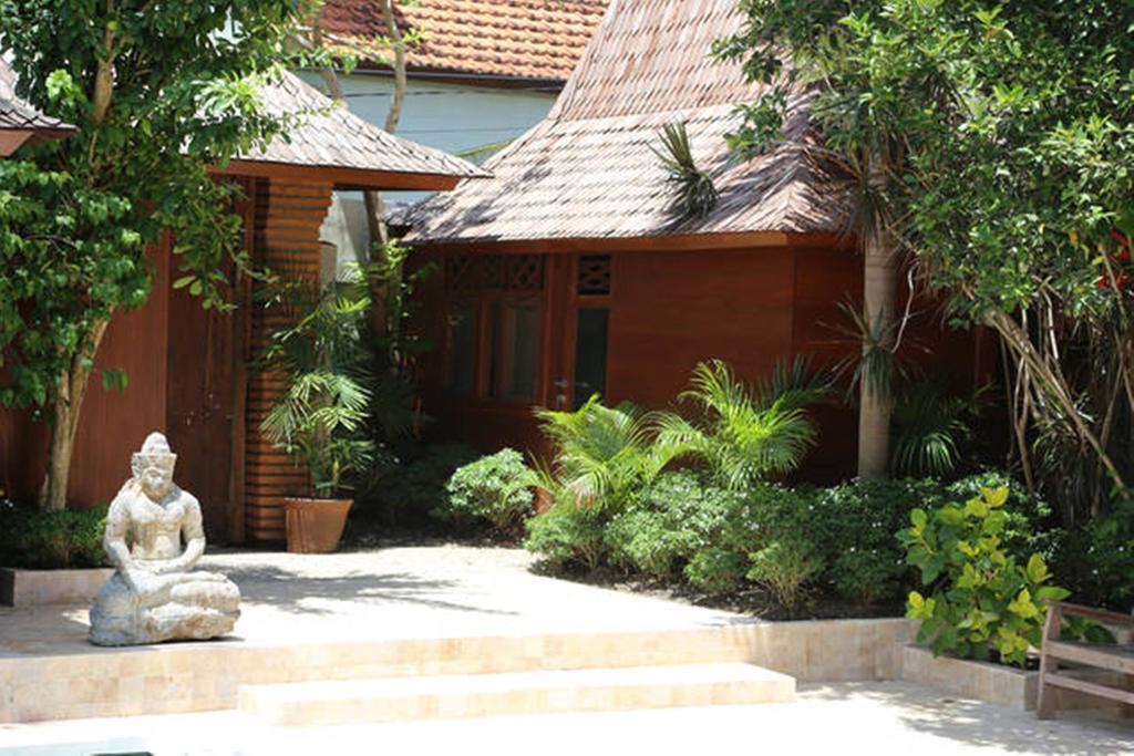 Villa Varuna Legian Pokój zdjęcie