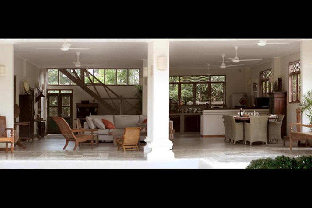 Villa Varuna Legian Pokój zdjęcie