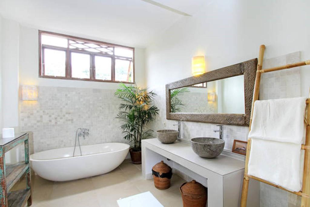 Villa Varuna Legian Pokój zdjęcie