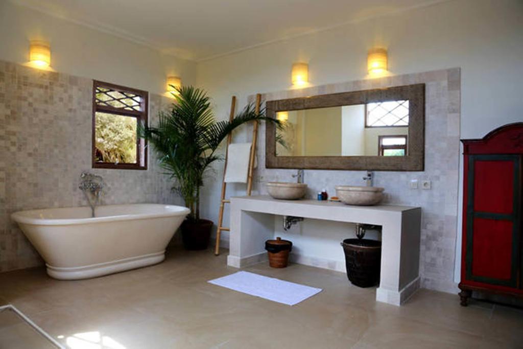 Villa Varuna Legian Pokój zdjęcie