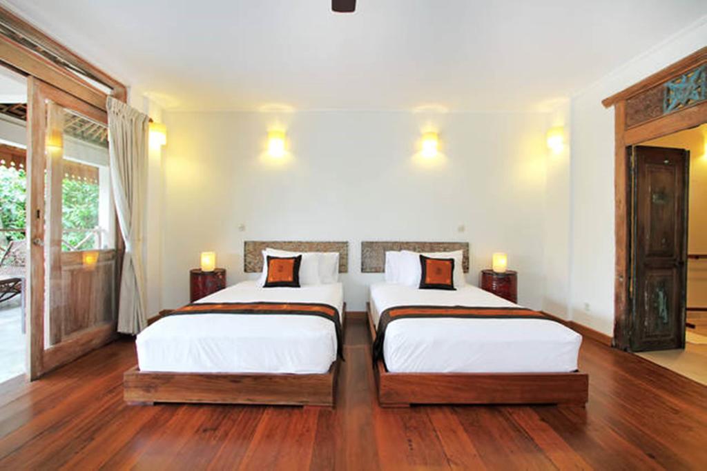 Villa Varuna Legian Pokój zdjęcie