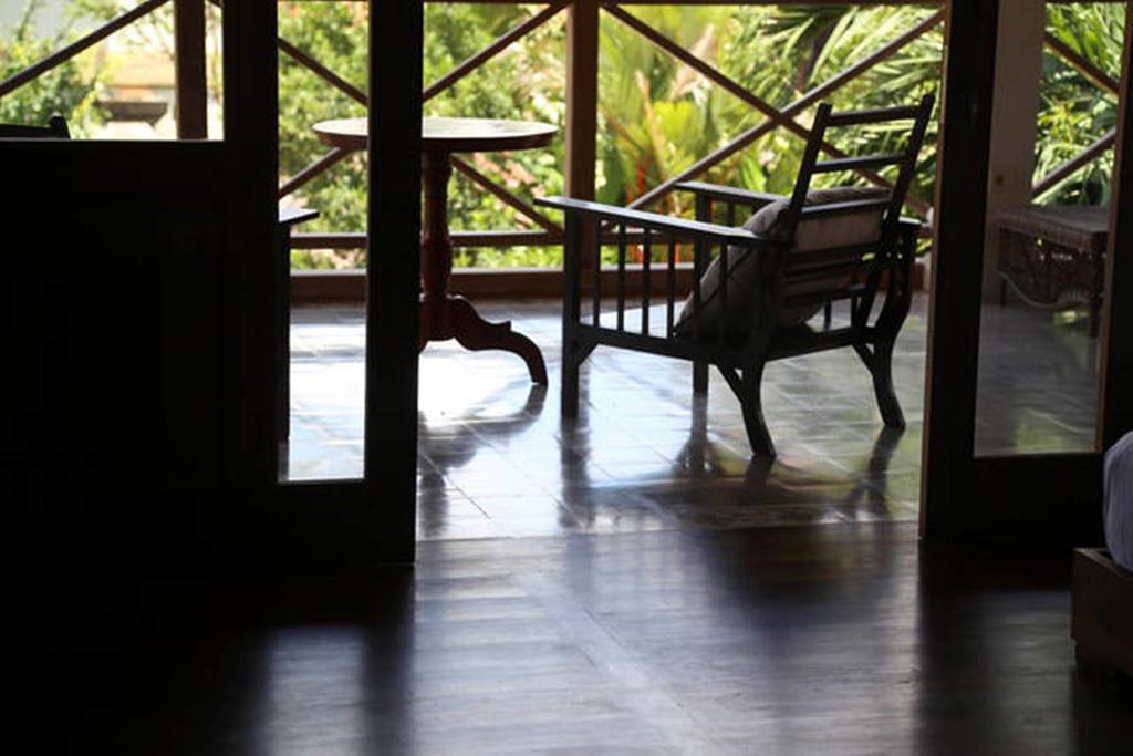 Villa Varuna Legian Pokój zdjęcie